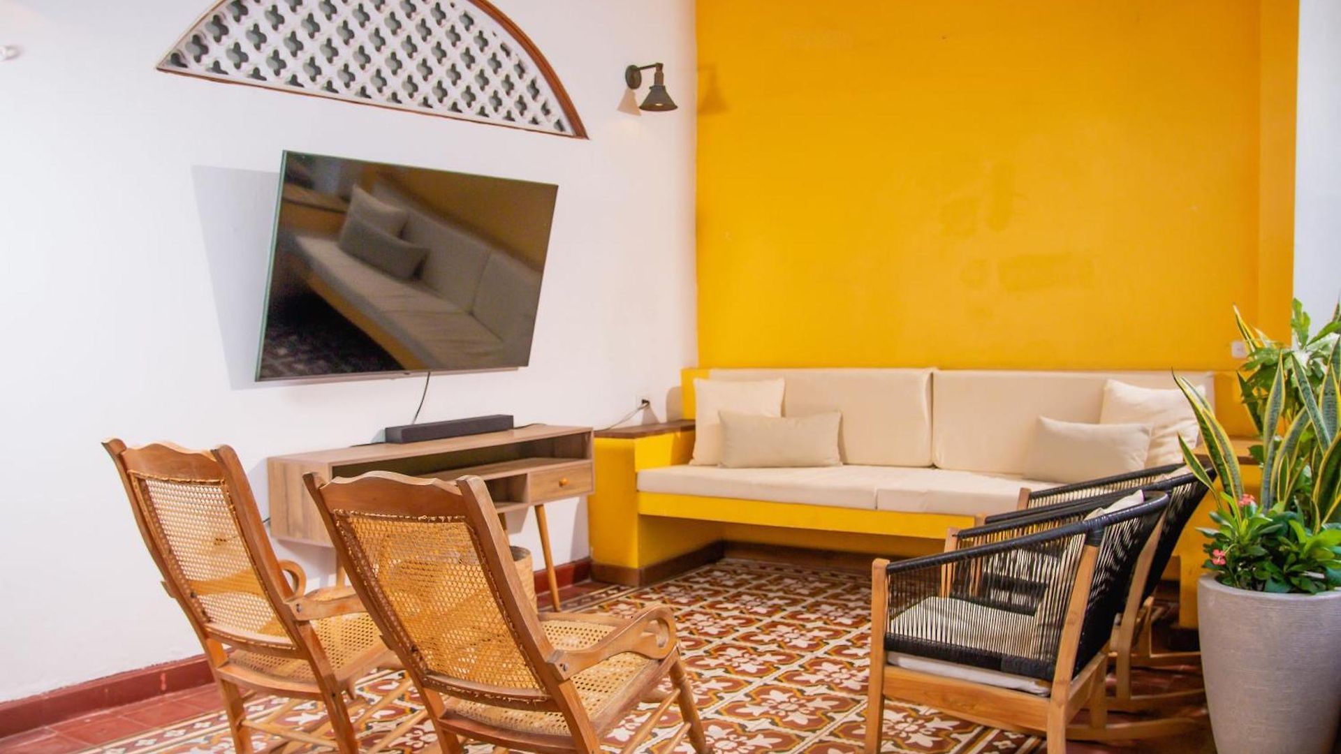Casa Martha Getsemani By Zakher